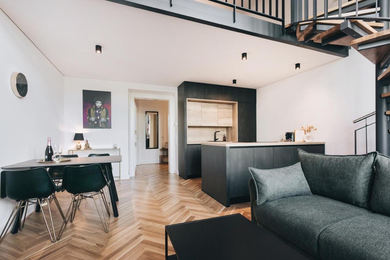 Tip! Modernes 90 Qm City-Apartment Mit Stil & Komfort In Toplage Dresden Luaran gambar