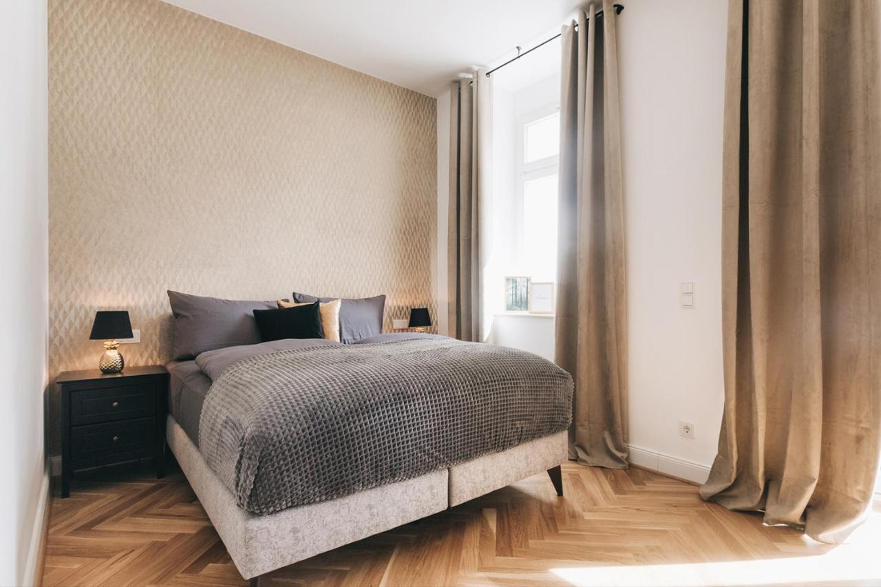 Tip! Modernes 90 Qm City-Apartment Mit Stil & Komfort In Toplage Dresden Luaran gambar