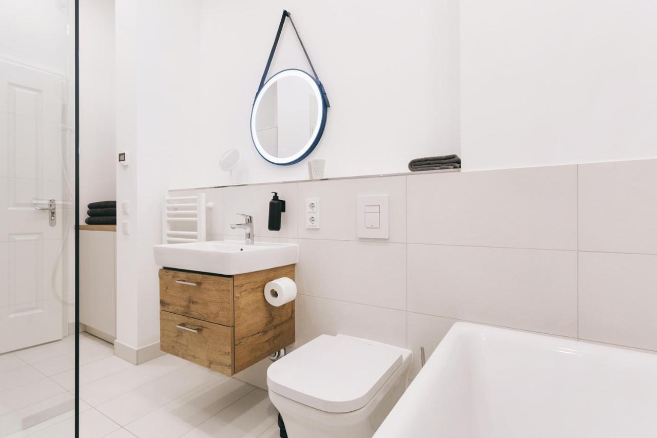 Tip! Modernes 90 Qm City-Apartment Mit Stil & Komfort In Toplage Dresden Luaran gambar